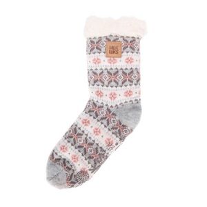 ⚡️ NWT MUK LUKS Patterned Cabin Slipper Socks